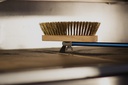GI.Metal - Brosse orientable soies en laiton, tête 20x6,6 cm avec racloir